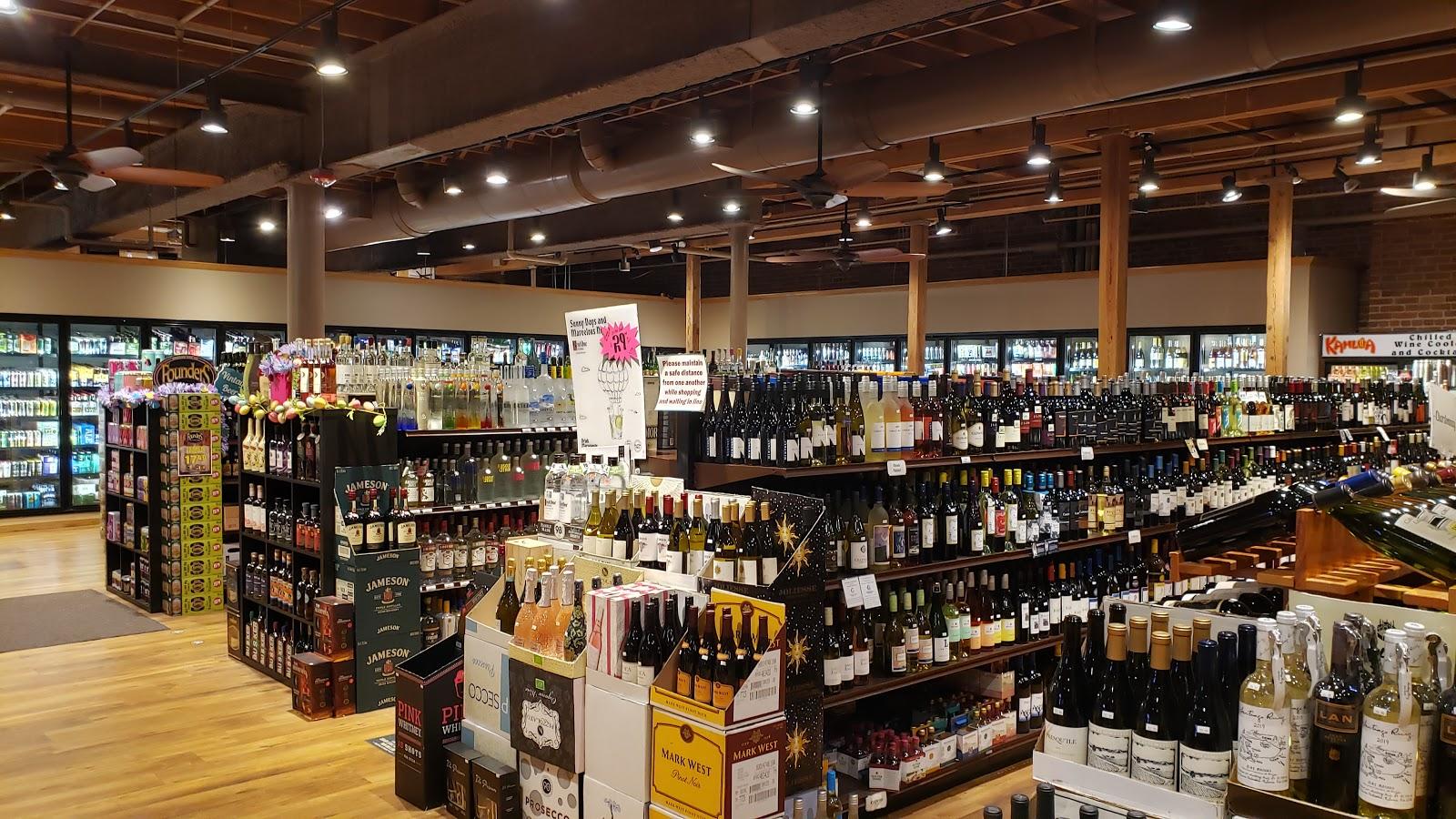 Nikki's Liquor