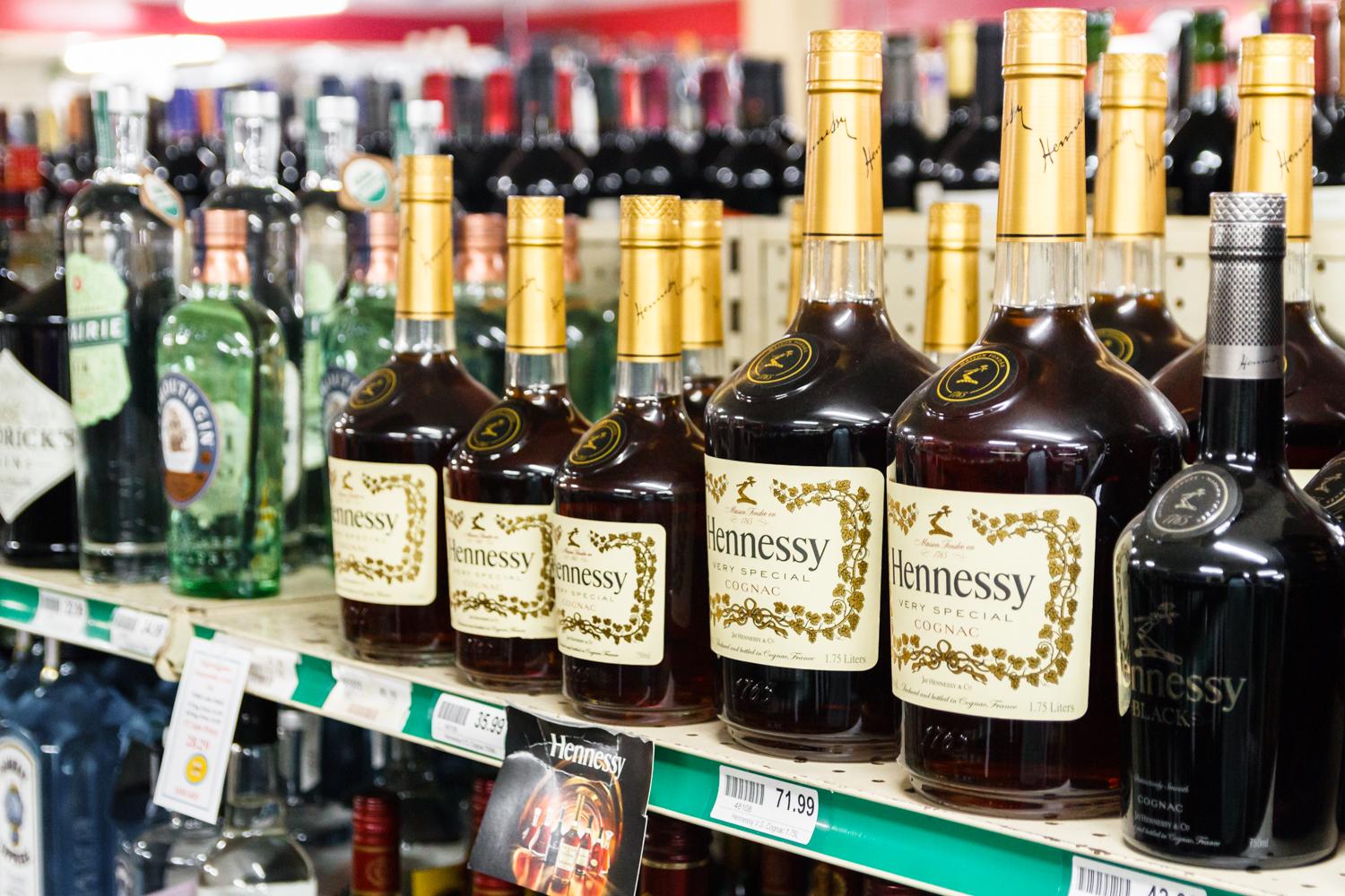 Route 7 Liquor and Deli