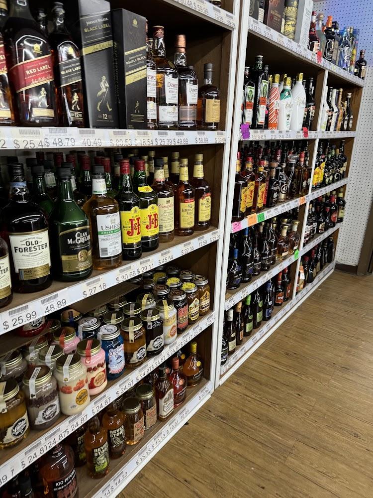 B J's Liquor & Wine